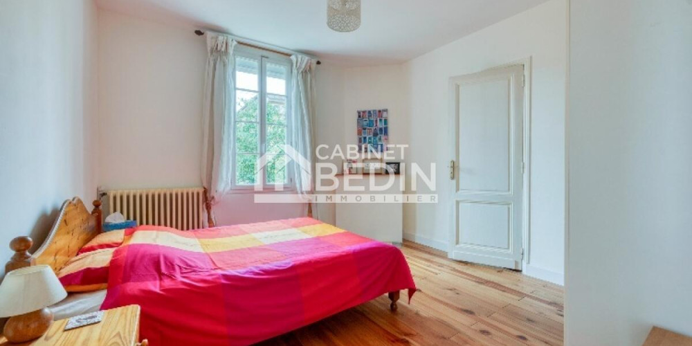 maison à AMBARES ET LAGRAVE (33440)